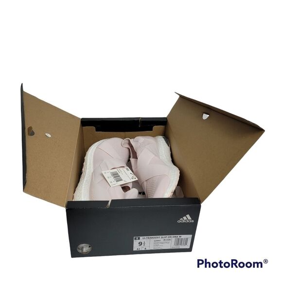 ADIDAS ULTRABOOST SLIP-ON Size 9.5‎ - Picture 8 of 10